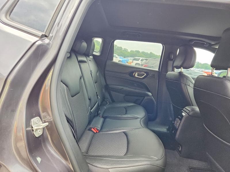 2024 JEEP COMPASS LATITUDE 11