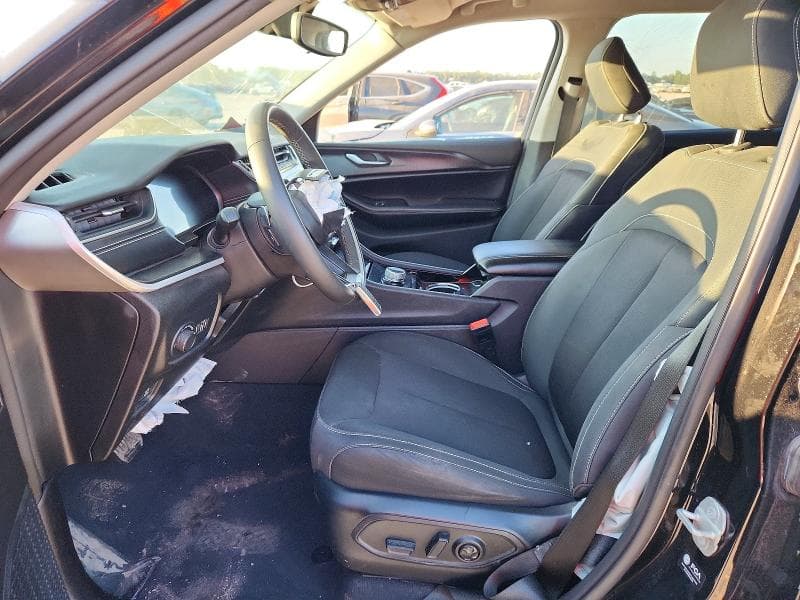 2023 JEEP GRAND CHEROKEE L LAREDO 7