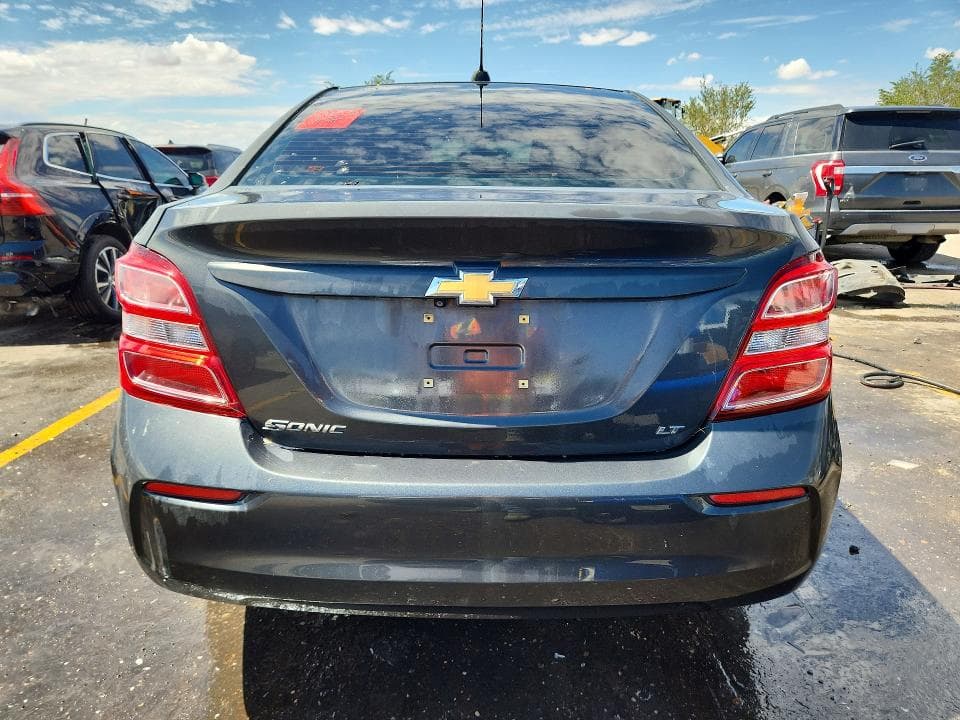 2017 CHEVROLET SONIC LT 6