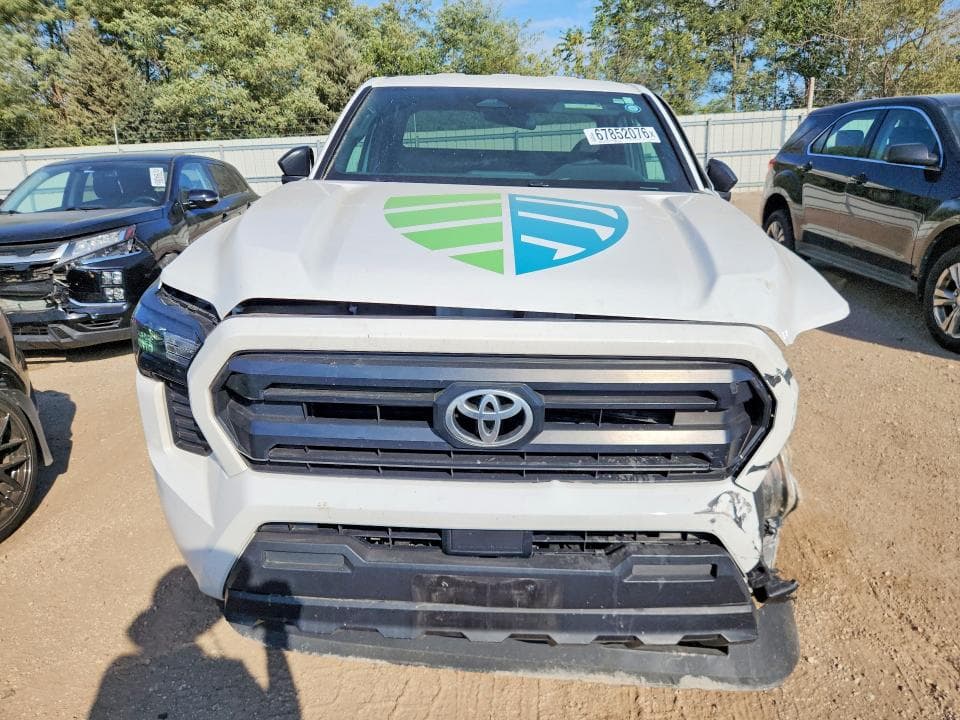 2025 TOYOTA TACOMA SR 5
