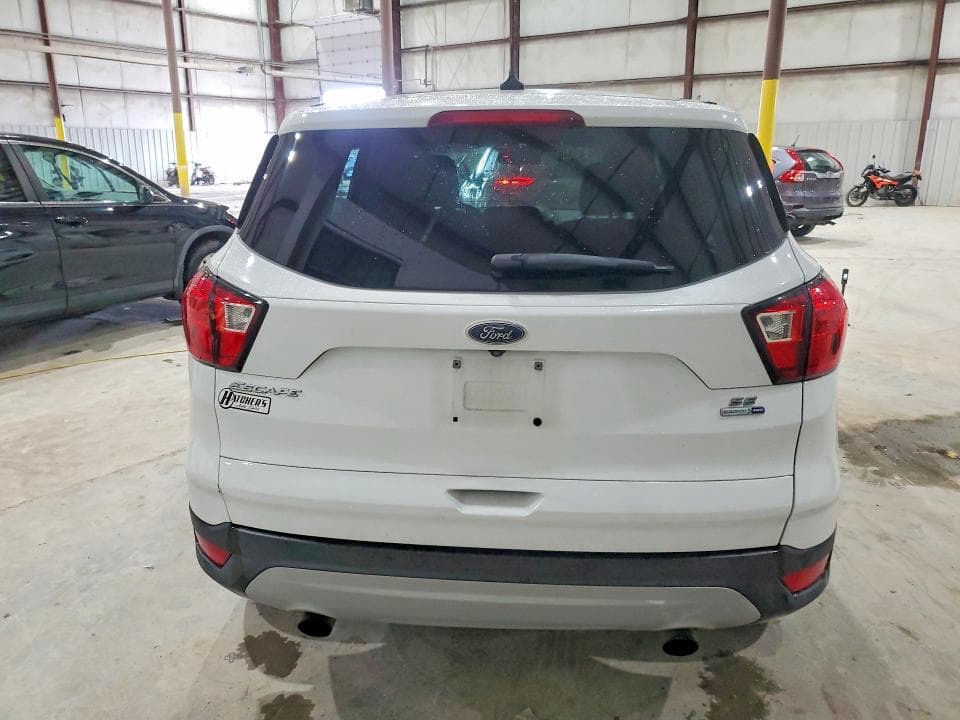 2019 FORD ESCAPE SE 6
