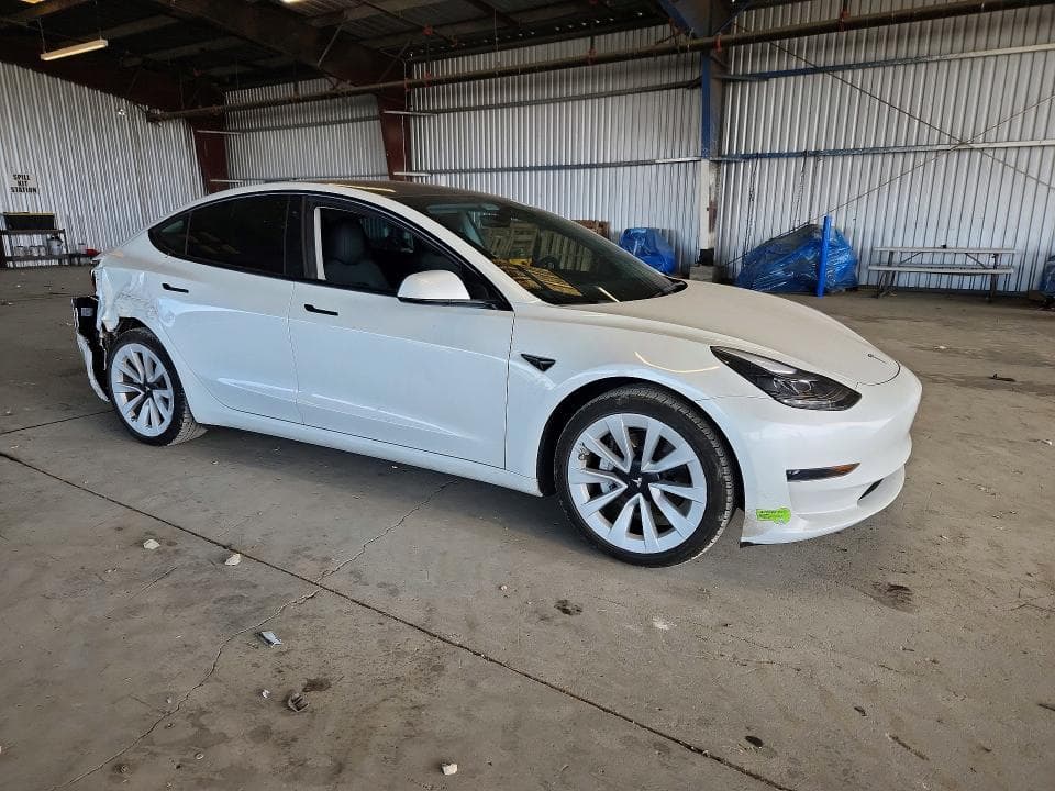 2023 TESLA MODEL 3 4