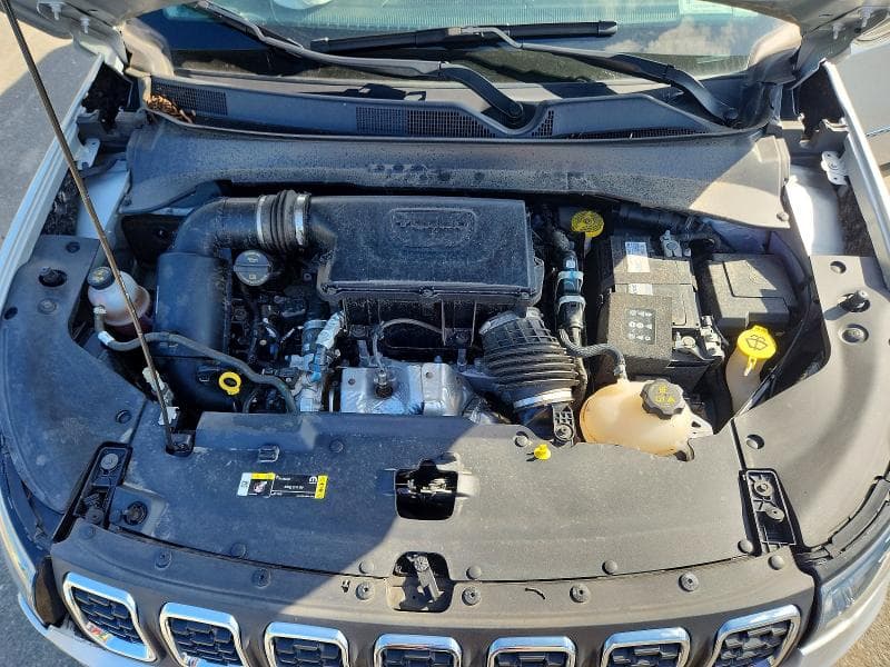2024 JEEP COMPASS LATITUDE 11