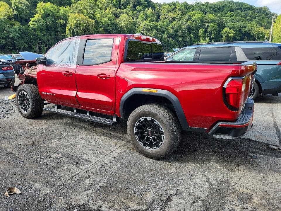2026 GMC CANYON AT4 2