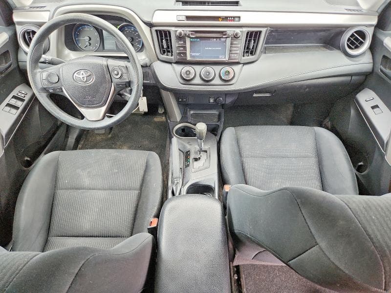 2017 TOYOTA RAV4 LE 8