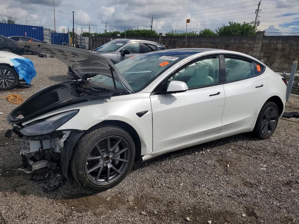 2022 TESLA MODEL 3 - 1