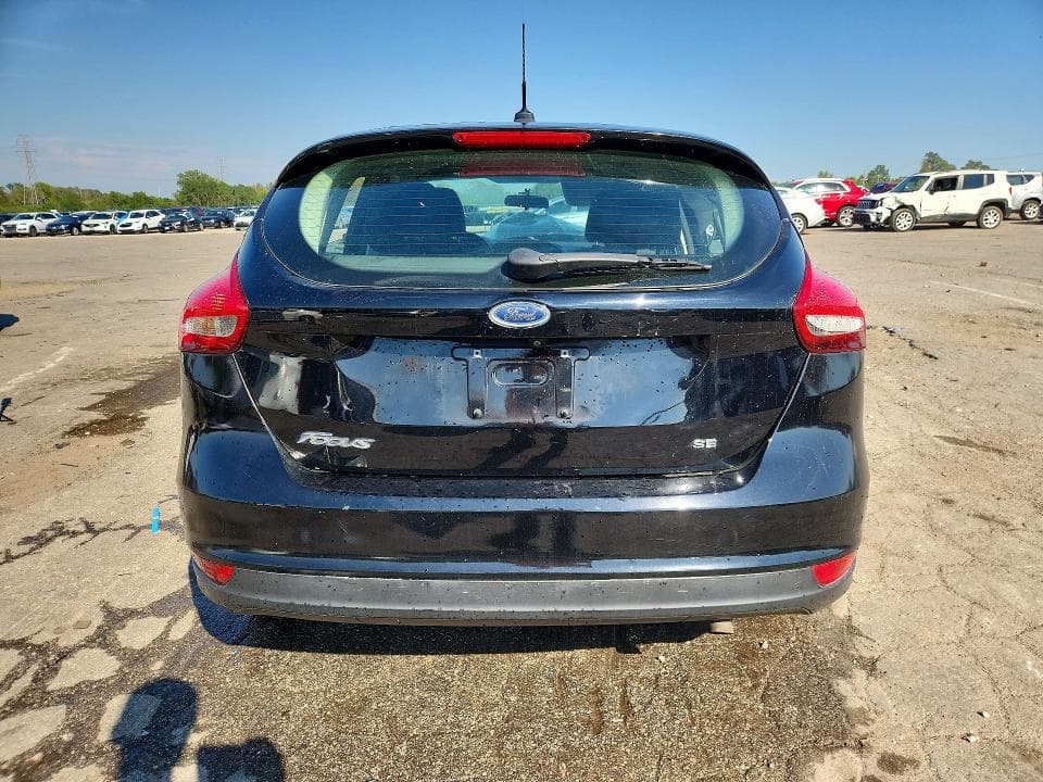 2017 FORD FOCUS SE 6