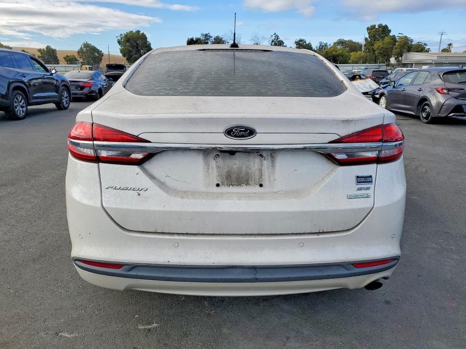 2018 FORD FUSION SE 6