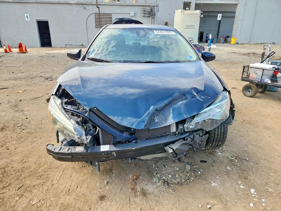 2017 TOYOTA COROLLA LE 5