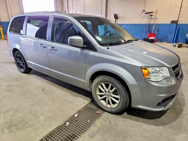 2019 DODGE GRAND CARAVAN SXT 4