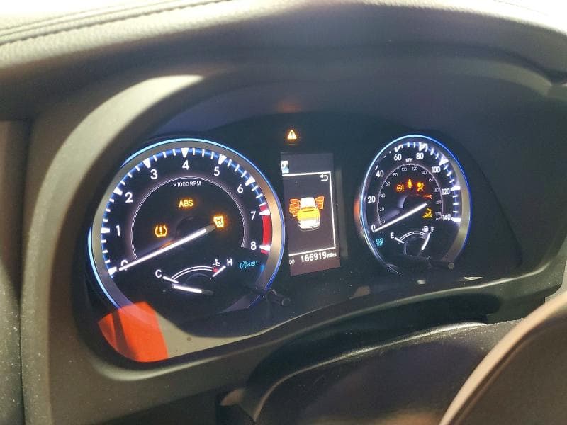 2019 TOYOTA HIGHLANDER XLE 9