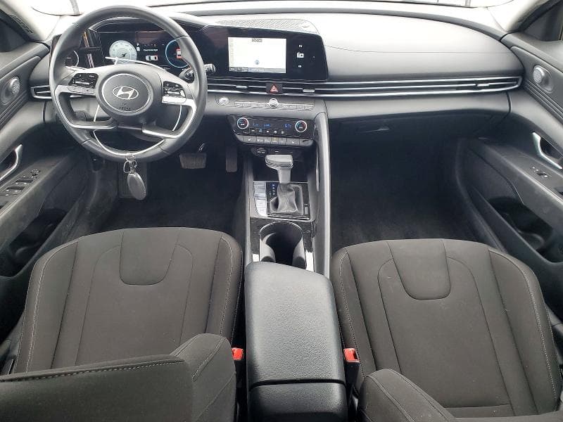 2025 HYUNDAI ELANTRA SEL 8