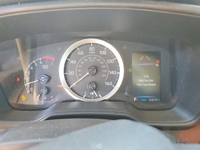 2022 TOYOTA COROLLA LE 9