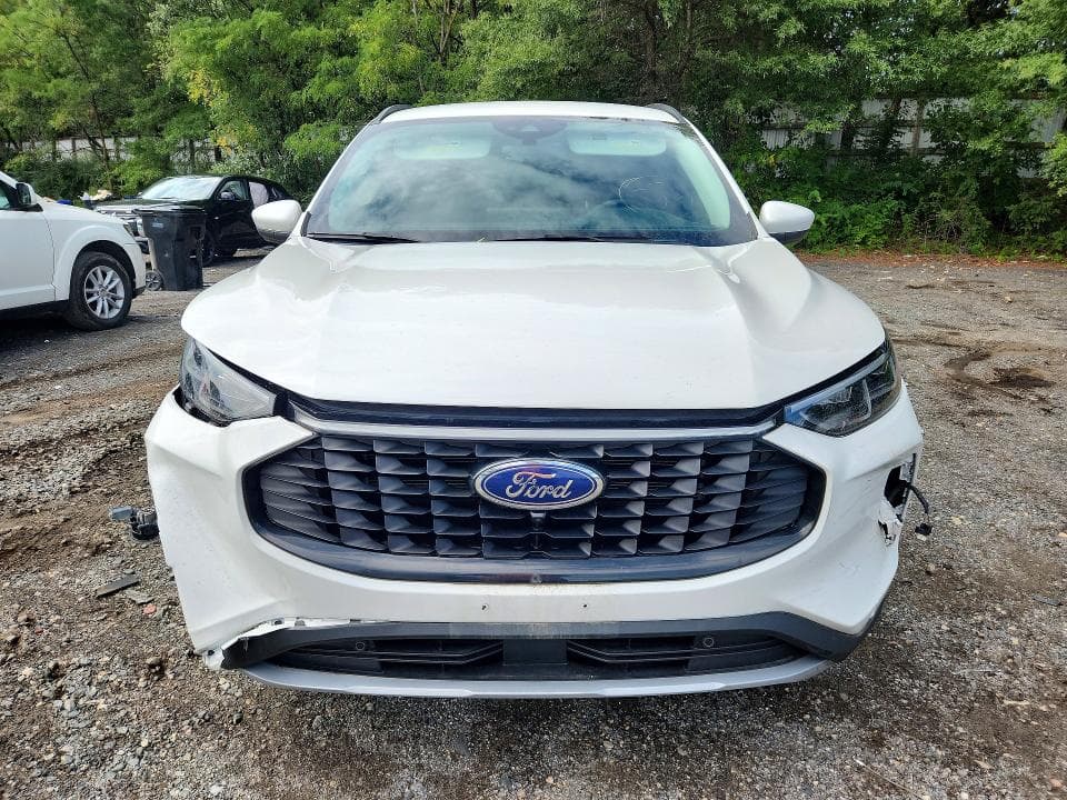 2024 FORD ESCAPE PLATINUM 5