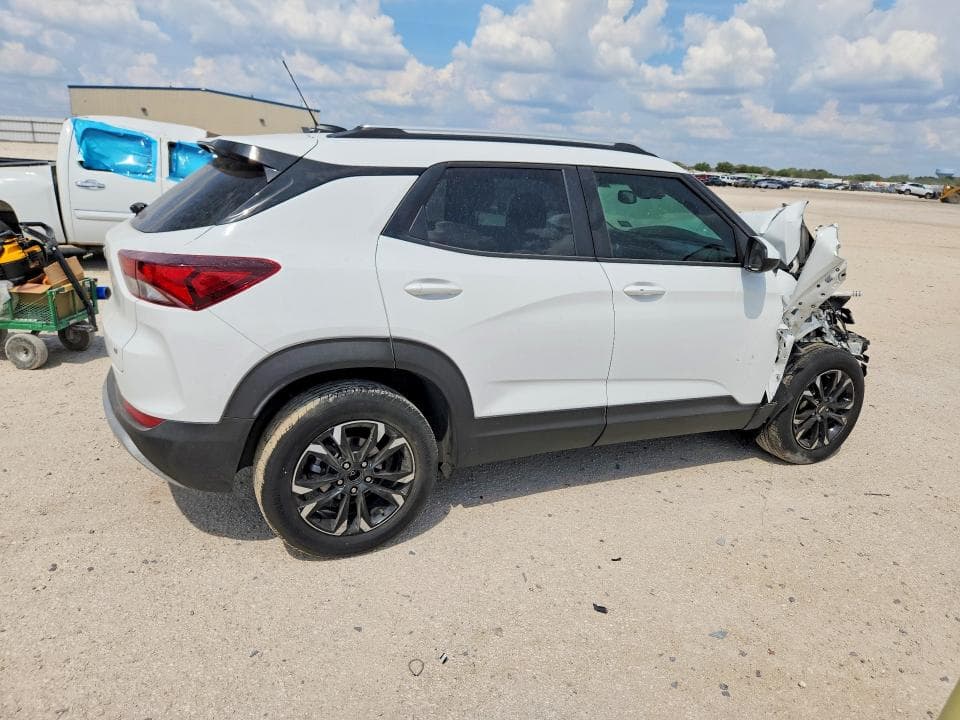2023 CHEVROLET TRAILBLAZER LT 3