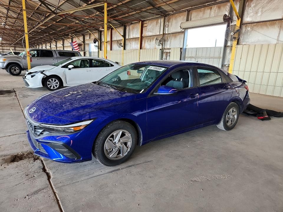 2025 HYUNDAI ELANTRA SE - 1