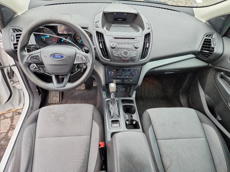2017 FORD ESCAPE SE 8