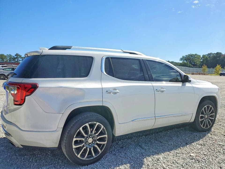 2020 GMC ACADIA DENALI 3