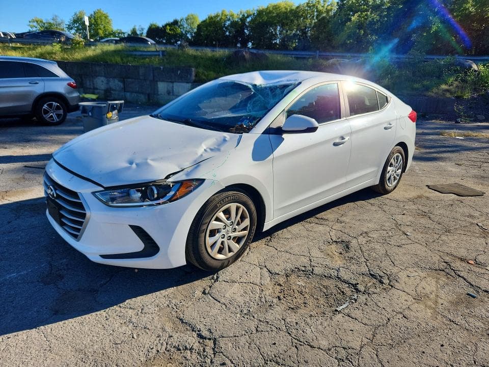 2017 HYUNDAI ELANTRA SE - 1