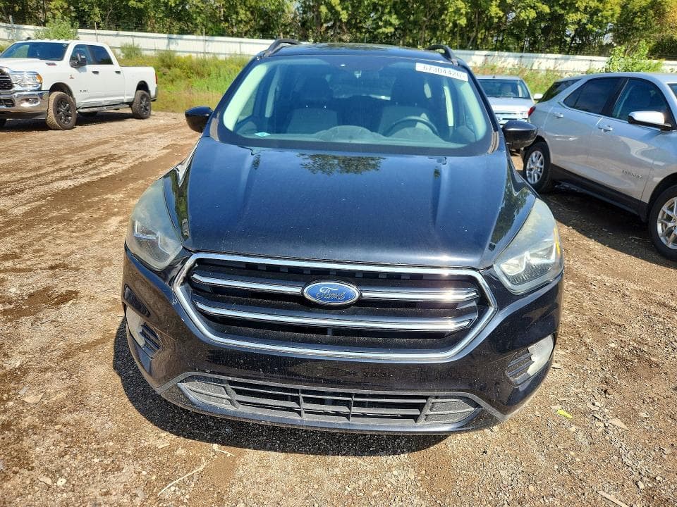 2017 FORD ESCAPE SE 5