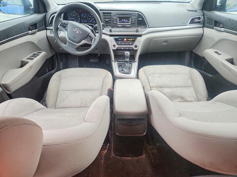 2017 HYUNDAI ELANTRA SE 8