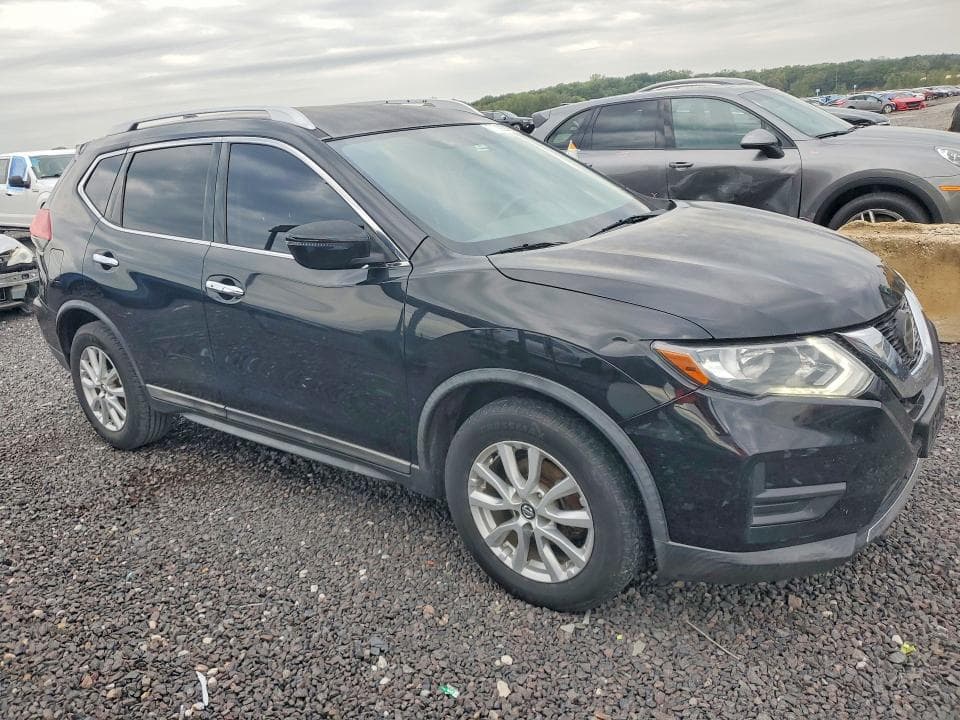 2018 NISSAN ROGUE SV 4