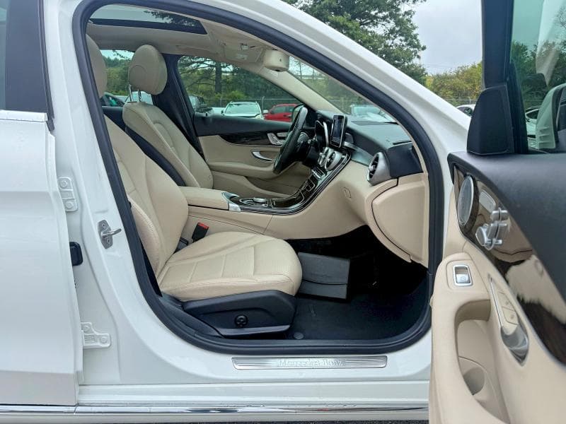 2017 MERCEDES-BENZ C 300 4MATIC 5