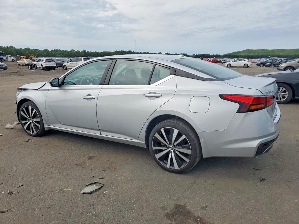 2021 NISSAN ALTIMA SR 2
