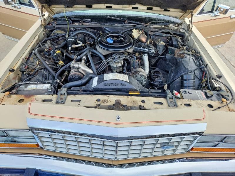 1985 FORD LTD CROWN VICTORIA 11