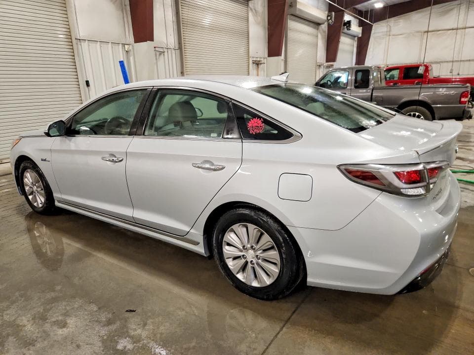 2017 HYUNDAI SONATA HYBRID SE 2