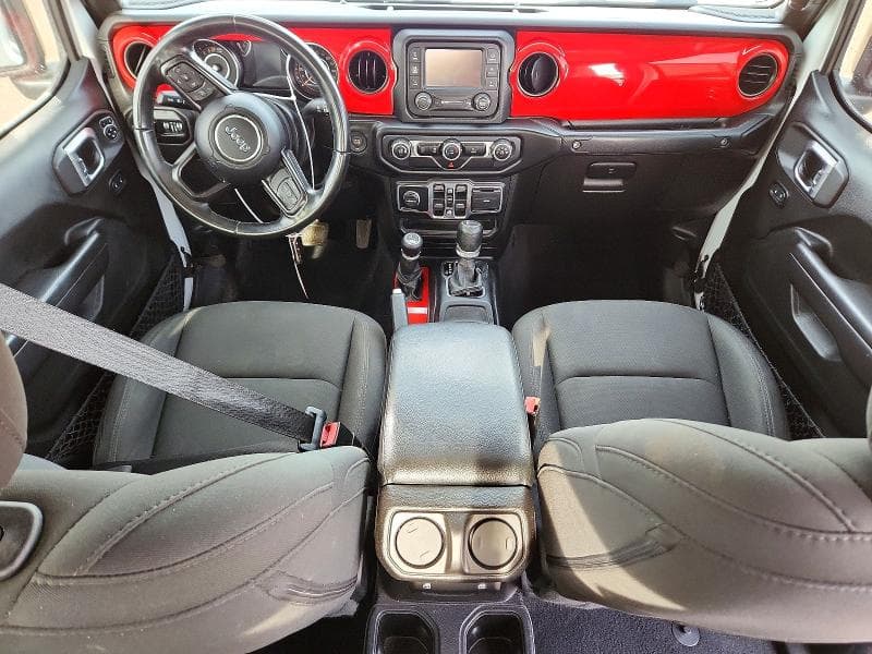 2020 JEEP GLADIATOR SPORT 8