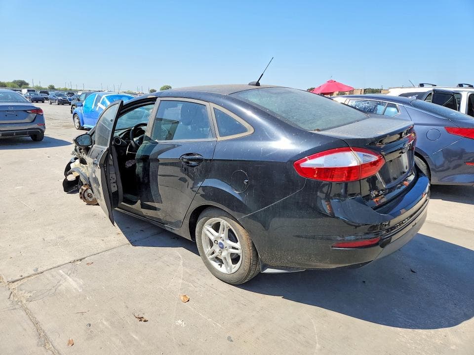 2017 FORD FIESTA SE 2