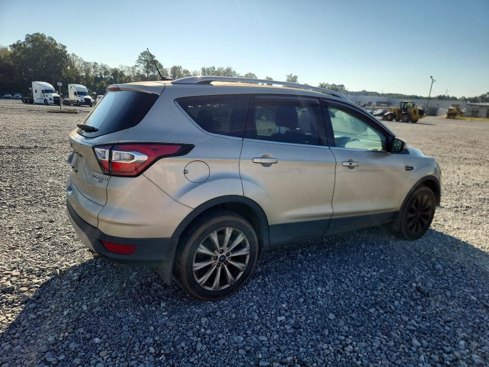 2017 FORD ESCAPE TITANIUM 3