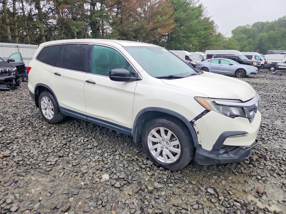 2019 HONDA PILOT LX 4