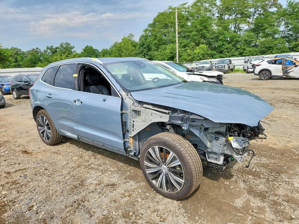 2022 VOLVO XC60 B5 INSCRIPTION 4