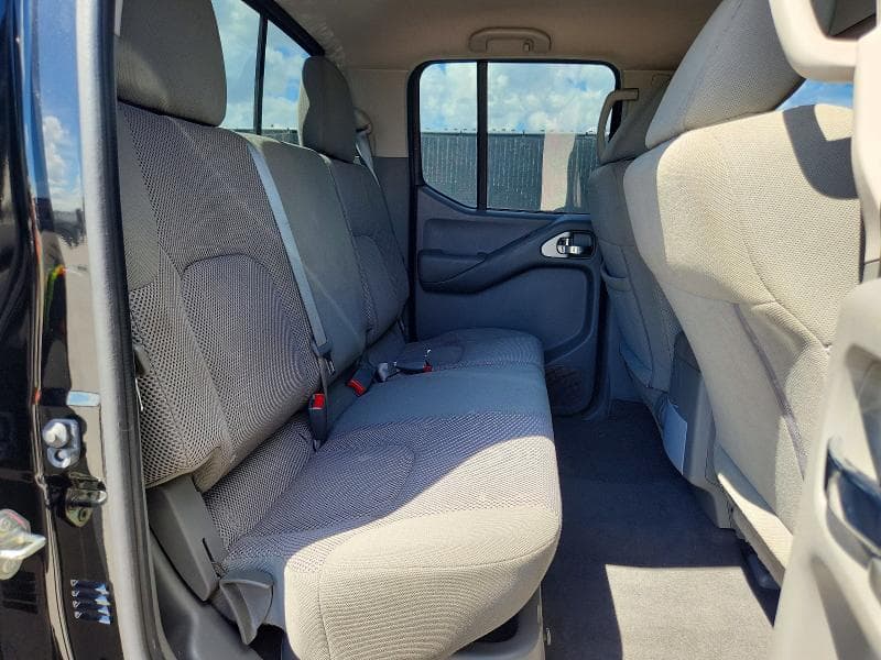 2019 NISSAN FRONTIER SV 10