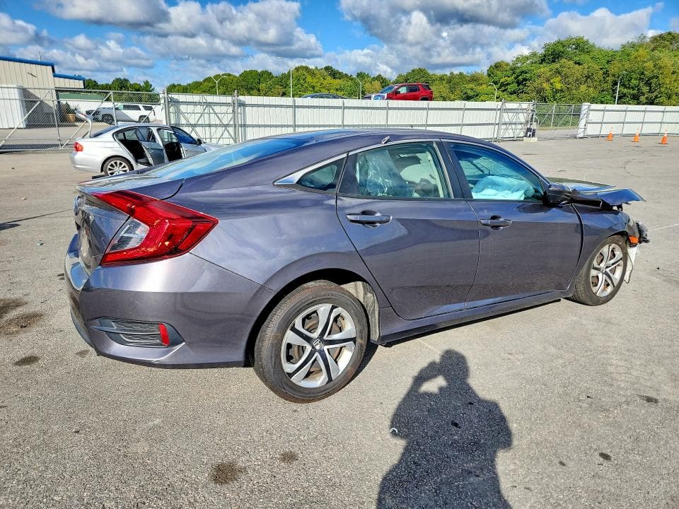 2018 HONDA CIVIC LX 3