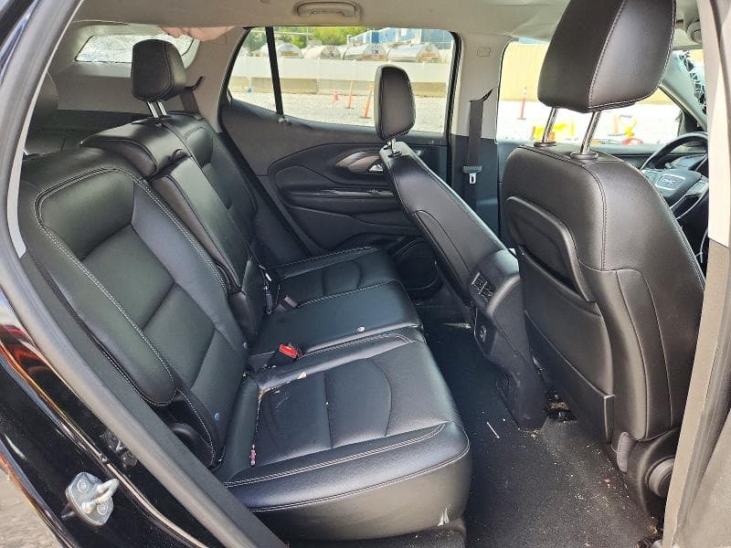 2022 GMC TERRAIN SLT 11