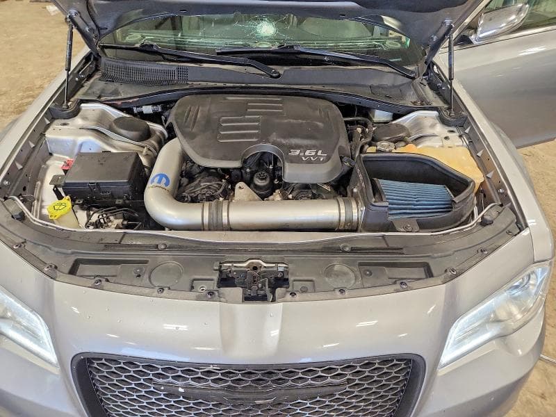 2017 CHRYSLER 300C 11