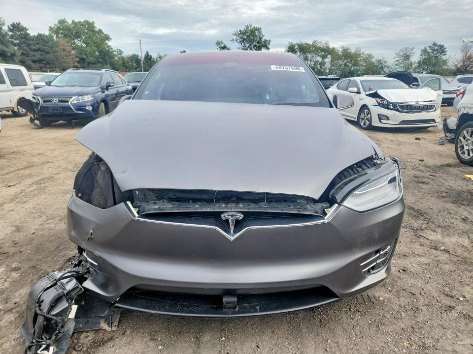2020 TESLA MODEL X 5