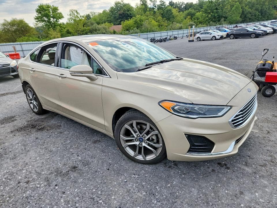 2019 FORD FUSION SEL 4