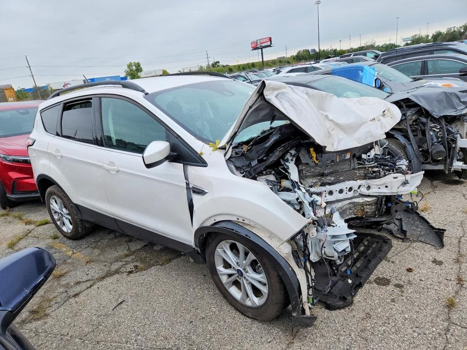 2018 FORD ESCAPE SEL 4