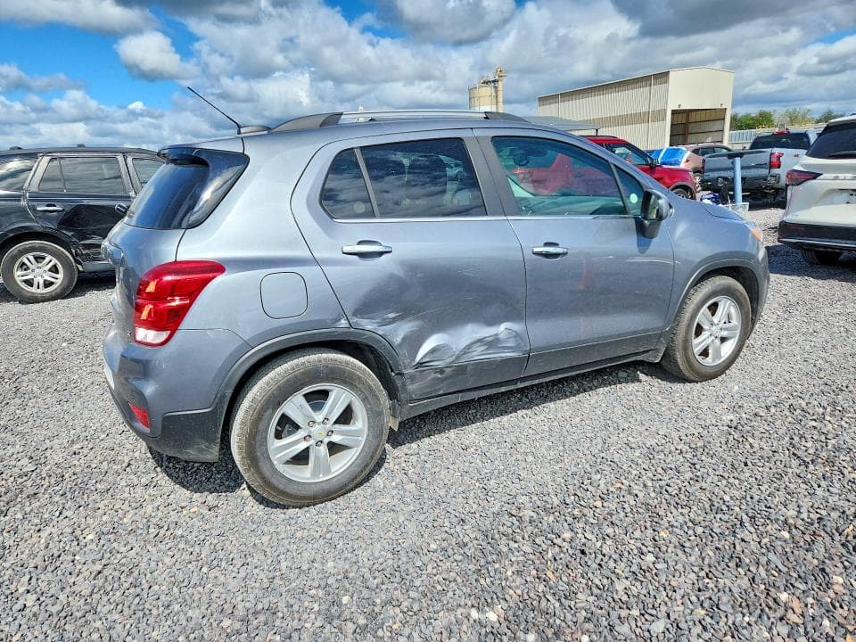 2019 CHEVROLET TRAX 1LT 3