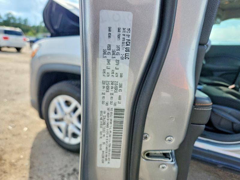 2020 JEEP COMPASS SPORT 13