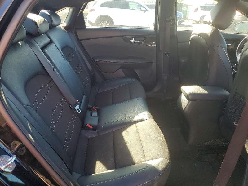 2023 KIA FORTE GT LINE 10