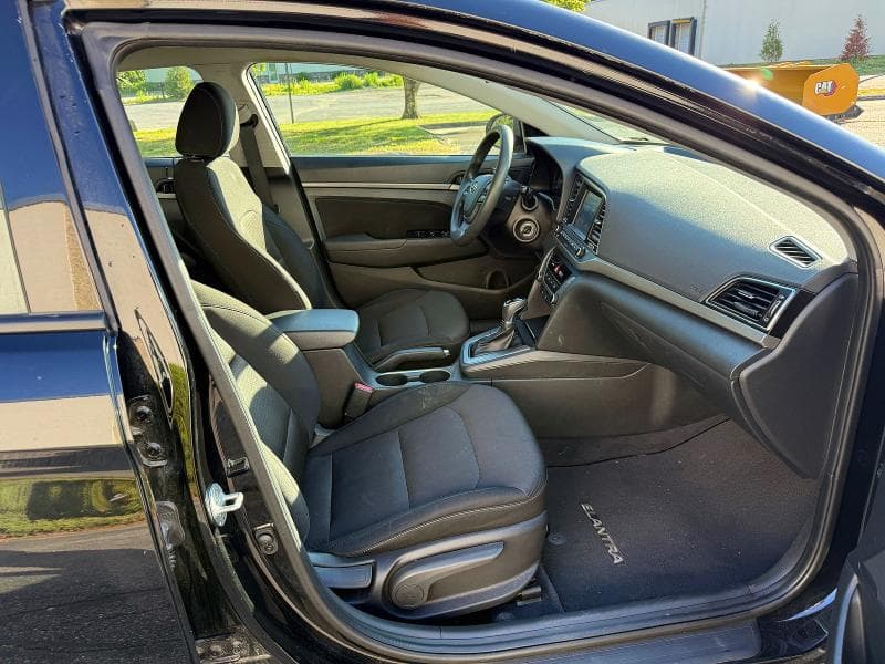 2018 HYUNDAI ELANTRA SEL 5