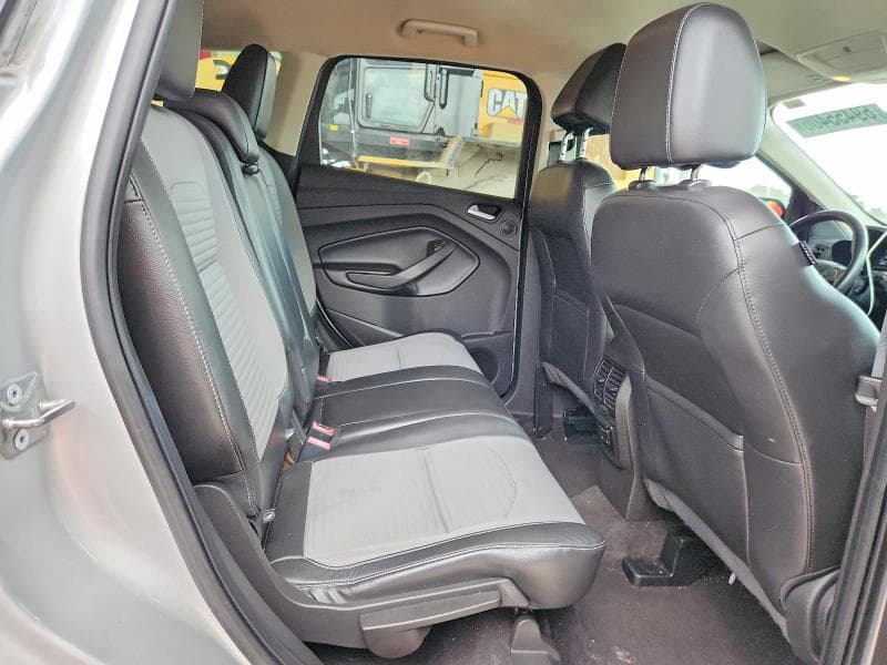 2017 FORD ESCAPE SE 11