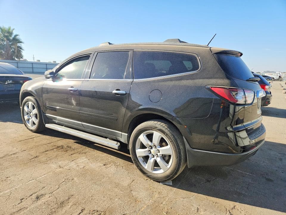 2017 CHEVROLET TRAVERSE LT 2