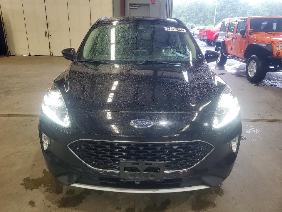 2020 FORD ESCAPE TITANIUM 5