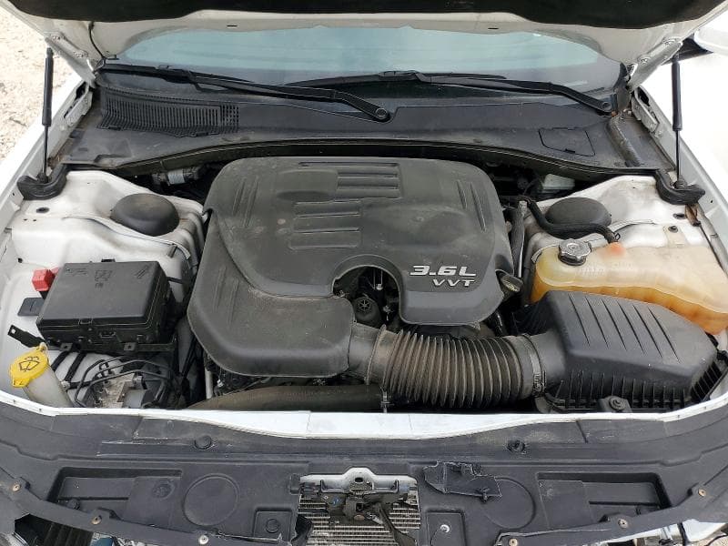 2020 CHRYSLER 300 S 11